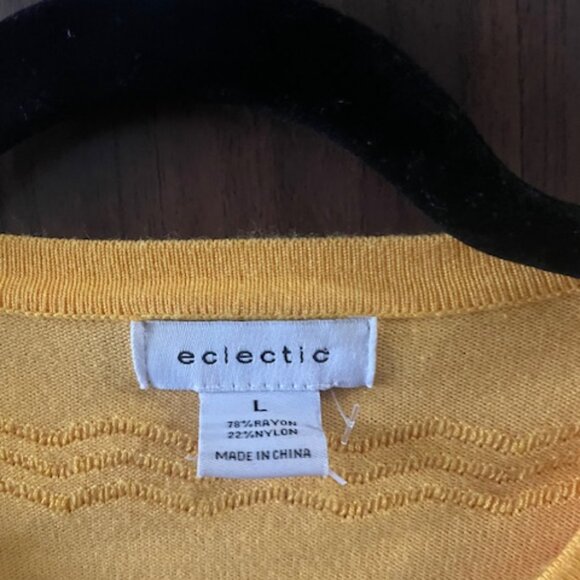 Eclectic Yellow Button-Up Cardigan | Size L | Wave Knit - Picture 3 of 4